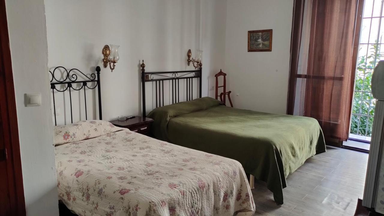 Hostal Colon Antequera Ngoại thất bức ảnh
